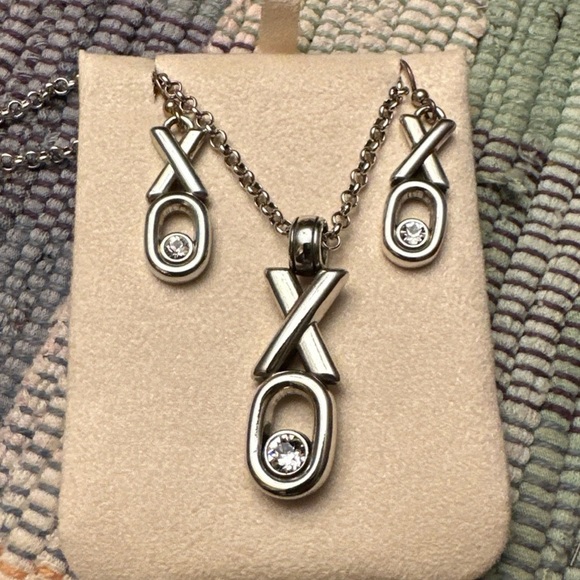 Brighton Silver Hugs and Kisses Necklace and Earring Set Crystal NWOT - Picture 1 of 4